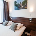 Garden Hotel