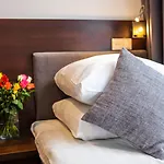 Hotel Garden 3*